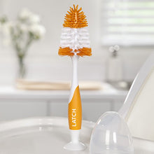 Load image into Gallery viewer, Munchkin LATCH Deluxe Bottle and Valve Brush
