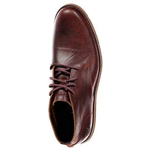 Load image into Gallery viewer, Timberland Yorkdale Chukka Medium Brown 10.5 D (M)
