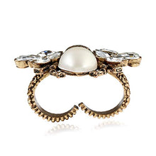 Load image into Gallery viewer, AILUOR Fashion Enamel Bumblebee Bee Rings, Vintage Alloy Pearl Crystal Rhinestone Natural Insect Bee Animal Rings Jewelry Women Girl (White)
