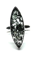 Load image into Gallery viewer, Natural Green Moss Agate 925 Solid Sterling Silver Ring Size 9
