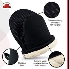 Load image into Gallery viewer, Big Red House Mini Oven Mitts, Made with Recycled Cotton Infill, 480 F Heat Resistant, 1 Pair Black
