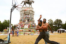 Load image into Gallery viewer, Mel D. Cole: American Protest: Photographs 2020–2021
