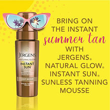 Load image into Gallery viewer, Jergens Natural Glow Instant Sun Body Mousse, Self Tanner for Light Bronze Tan, Sunless Tanning Body Bronzer, Fake Tan for Fair to Medium Skin, 6 Ounce
