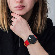 Load image into Gallery viewer, SHENGKE Minimalist Women Watch Ultra-Thin Leather Strap Fashion Quartz Ladies Watches Waterproof reloj de Mujer
