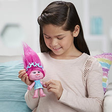 Load image into Gallery viewer, Trolls DreamWorks Poppy Hug Time Harmony Figure
