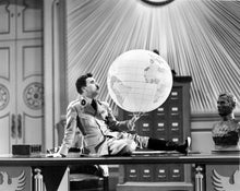 Load image into Gallery viewer, The Great Dictator (The Criterion Collection) [Blu-ray]

