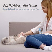 Load image into Gallery viewer, Mooncat Waterless Cat Shampoo [Easy to Use Dry Cat Shampoo] Suitable for All Cat Types. Contains Safe Ingredients - Alcohol Free - Parabens Free - No Water or Rinses Needed (5 oz)
