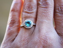 Load image into Gallery viewer, Oxford Diamond Co Halo Set Solitaire Cubic Zirconia Promise Engagement Ring .925 Sterling Silver Ring Size 10
