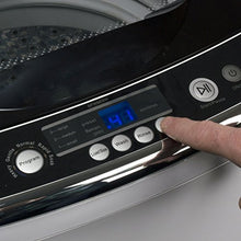 Load image into Gallery viewer, Black + Decker BPWM09W Portable Washer

