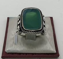 Load image into Gallery viewer, KAR 925K Stamped Solid Sterling Silver Green Agate (Aqeeq) Men's Ring P3B (7)
