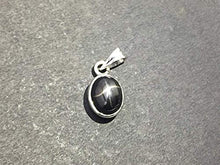 Load image into Gallery viewer, 925 Sterling Silver Black Star Diopside Pendant 9 x 11 mm Oval Diopside
