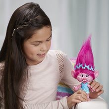 Load image into Gallery viewer, Trolls DreamWorks Poppy Hug Time Harmony Figure
