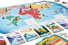Load image into Gallery viewer, Trekking The World: A Globetrotting Family Board Game
