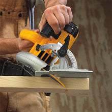 Load image into Gallery viewer, DEWALT 7-1/4-Inch Circular Saw, Lightweight, Corded (DWE575)
