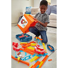 Load image into Gallery viewer, Hot Wheels Track Builder Unlimited Power Boost Box Compatible id Four Plus Builds 20 feet of Track Gift idea for Kids 6 7 8 9 10 and Older
