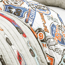 Load image into Gallery viewer, Lush Décor Lush Decor Beige Race Car Kids' 2-Piece Quilt, Reversible Bedding Set for Boys (Twin), White
