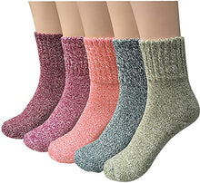 Load image into Gallery viewer, Pack of 5 Womens Thick Knit Warm Casual Wool Crew Winter Socks, Mixed Colors 1- 5 Pack,one size(fits shoe size 5-10)
