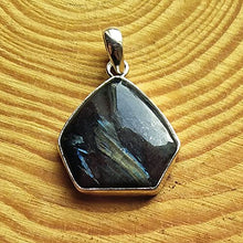 Load image into Gallery viewer, Fresh Arrival !! Nuummite Gemstone Pendant, 925 Sterling Silver Pendant, Black Nuummite Stone Pendant, Cabochon Stone Pendant, Gift Jewelry
