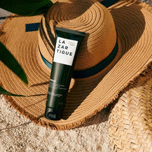 Load image into Gallery viewer, Lazartigue Repair Conditioner, Enriched with Vegetal Keratin, Helps Repair Damage Deep Down Right to Ends, Smoothes the Surface of Hair Leaves it Untangled, Stronger, Soft and Silky 5.1 Fl Oz
