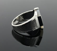 Load image into Gallery viewer, KAR 925K Stamped Sterling Silver Mother of Pearl Elegant Men's Ring K41V (11)
