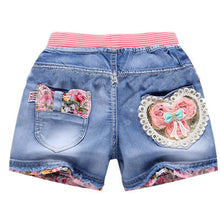 Load image into Gallery viewer, Girls Denim Shorts Summer Fashion Cute Shorts Floral Lace Wild Children's Pants Girls Denim Shorts Teen
