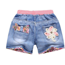 Load image into Gallery viewer, Girls Denim Shorts Summer Fashion Cute Shorts Floral Lace Wild Children's Pants Girls Denim Shorts Teen
